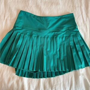 Gold Hinge Emerald Green Pleated Women's Skirt small